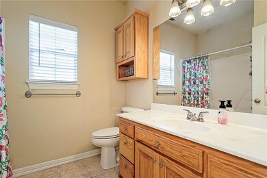 Bathroom between 2 downstairs bedrooms