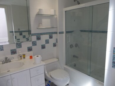 Upstairs full bath