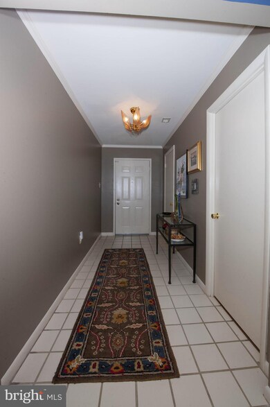 3031 Fallstaff Rd unit 107C, Baltimore, MD 21209 - photo 5