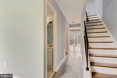 2382 Sun Valley Cir unit B12, Silver Spring, MD 20906 - photo 7