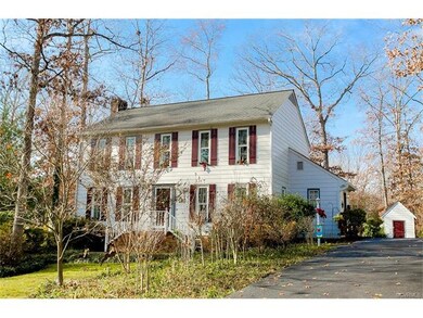 FRONT W/ DRIVEWAY