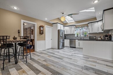 52 Morse St, Foxboro, MA 02035 - photo 4