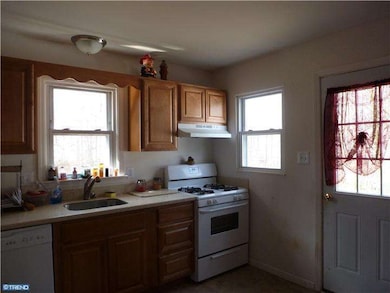 625 1st Ave, Woodbury, NJ 08096 - photo 3