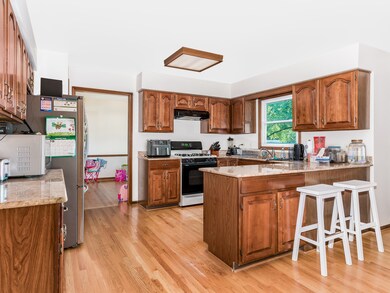 1312 Cortland Dr unit 6, Naperville, IL 60565 - photo 4