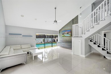 1000 NE 204th Ln unit D, Miami, FL 33179 - photo 5