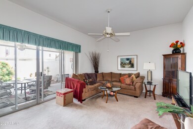 10508 W Palmeras Dr, Sun City, AZ 85373 - photo 4