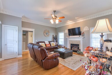 103 Redbud Dr, Shelbyville, TN 37160 - photo 5