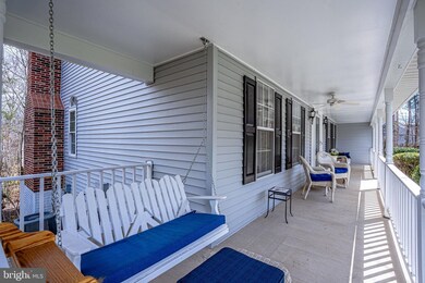 15409 Martins Hundred Dr, Centreville, VA 20120 - photo 5