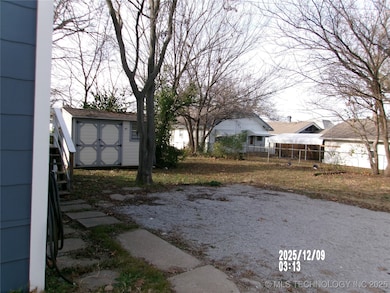312 W 10th St, Bartlesville, OK 74003 - photo 2