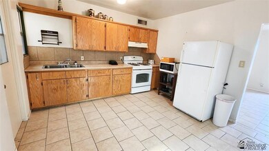 148 N 13th Ave, Yuma, AZ 85364 - photo 7