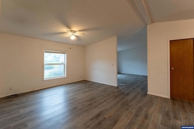 1284 N 19th St unit 92 St, Philomath, OR 97370 - photo 7