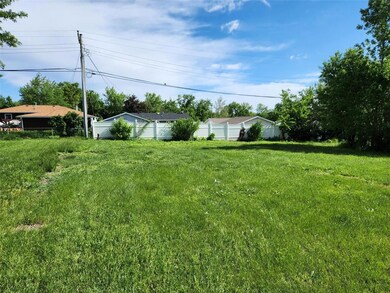 107 E Willman St, Hiawatha, IA 52233 - photo 6