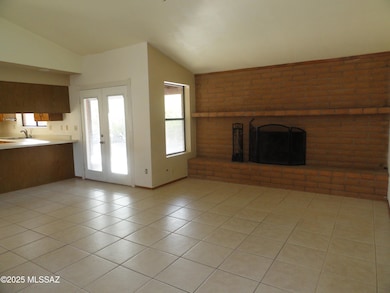 family room off kitchen