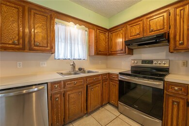 2509 Crestlea Dr, Corpus Christi, TX 78415 - photo 5