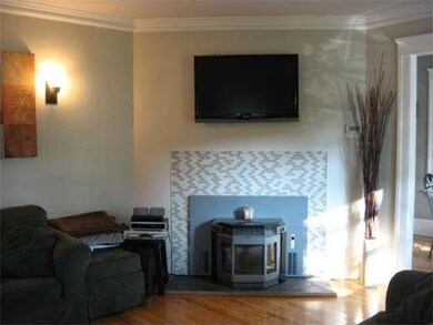 16 Brownell St, Worcester, MA 01602 - photo 3