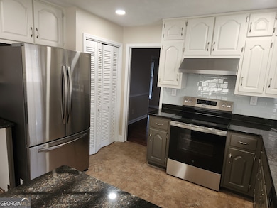 5170 Lost Dutchman Dr, Lithonia, GA 30038 - photo 3