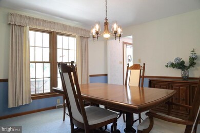 219 Riveredge Dr, Leola, PA 17540 - photo 2