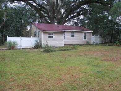 600 Mcnair St, Bainbridge, GA 39819 - photo 3