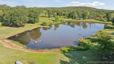 20319 Grayson Rd, Henryetta, OK 74437 - photo 5