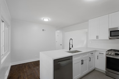 606 Longfellow Ave, Deerfield, IL 60015 - photo 6