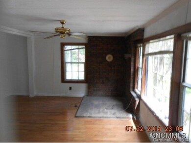 unlisted-address, Hendersonville, NC 28792 - photo 3