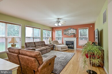 46845 Northbrook Way, Sterling, VA 20164 - photo 5