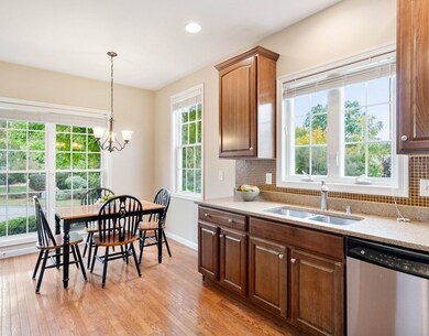 82 Buttercup Ln unit 82, South Grafton, MA 01560 - photo 6