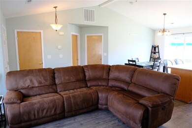 514 E Norma Lee Ave, Medical Lake, WA 99022 - photo 2