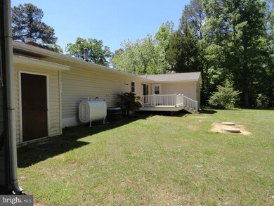 22066 Andrew Ct, California, MD 20619 - photo 3