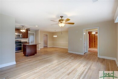 112 E 66th St, Savannah, GA 31405 - photo 4