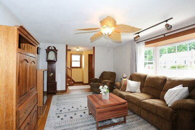 26 Richardson Rd, Hudson, MA 01749 - photo 5