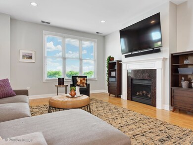 4814 N Damen Ave unit 412, Chicago, IL 60625 - photo 5