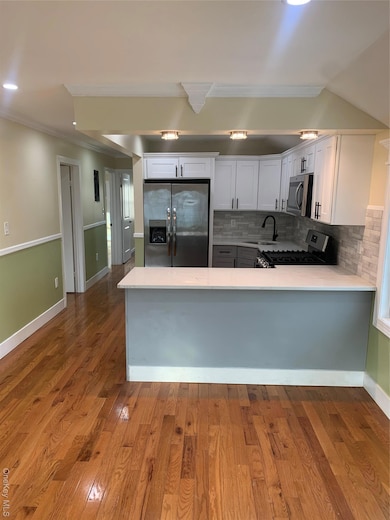 17219 144th Rd unit 2, Jamaica, NY 11434 - photo 4