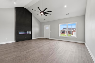 202 Max Cavnes Rd, Danville, KY 40422 - photo 7