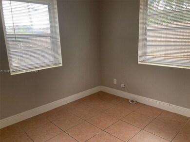 2348 Par Rd, West Palm Beach, FL 33409 - photo 3