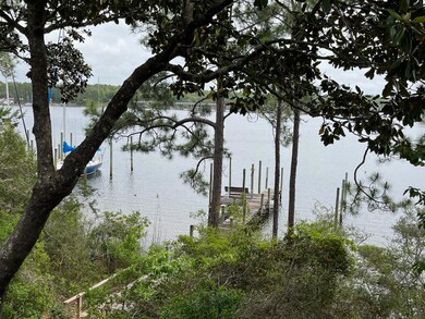 622 Nelson Point Rd, Niceville, FL 32578 - photo 2