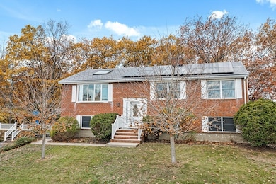 25 Murdoch Rd, Stoneham, MA 02180 - photo 3