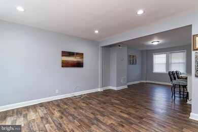 1015 Lyndhurst St, Baltimore, MD 21229 - photo 7