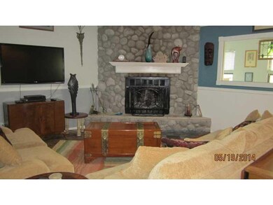 Den/Family/Great Room.