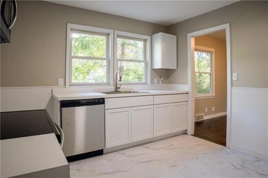 314 Oklahoma St, Lawrence, KS 66046 - photo 6