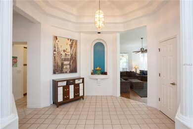 Entry with Tray Ceiling