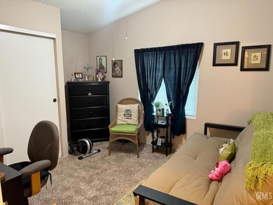 107 Serve Ln, Bakersfield, CA 93308 - photo 6