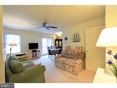 8 Riverwatch Ct unit 11, Essington, PA 19029 - photo 7