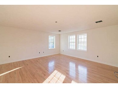 130 Providence Ave, Riverside, RI 02915 - photo 5