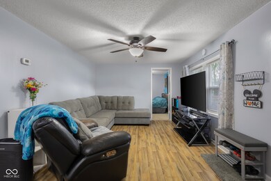 1552 W South Line Dr, Columbus, IN 47201 - photo 5