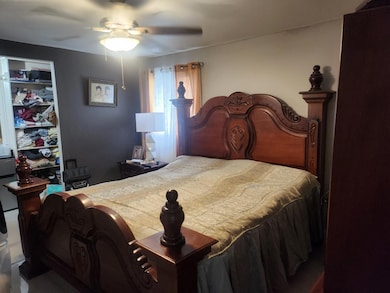 640 SW 68th Terrace, Pembroke Pines, FL 33023 - photo 7