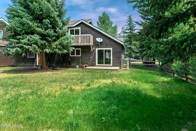 91 Pheasant Ct-002