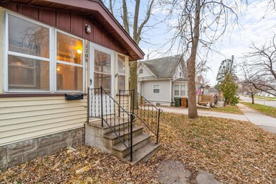 1108 Hawthorne Ave, Waterloo, IA 50702 - photo 3