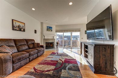 42432 Corlina Dr unit 8, Northville, MI 48167 - photo 3