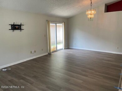 10676 Northwyck Dr, Jacksonville, FL 32218 - photo 3